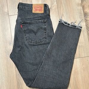 LEVI’S 501 Skinny Jean